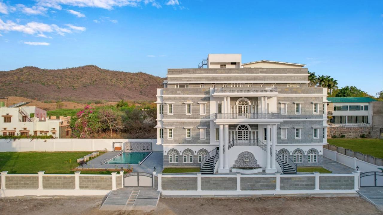 Hotel Boheda Manor - Luxury Retreat à Udaipur Extérieur photo