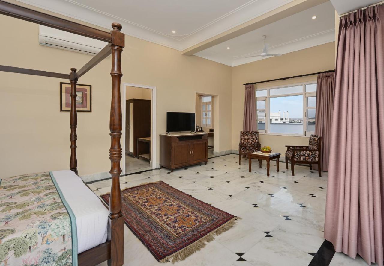 Hotel Boheda Manor - Luxury Retreat à Udaipur Extérieur photo