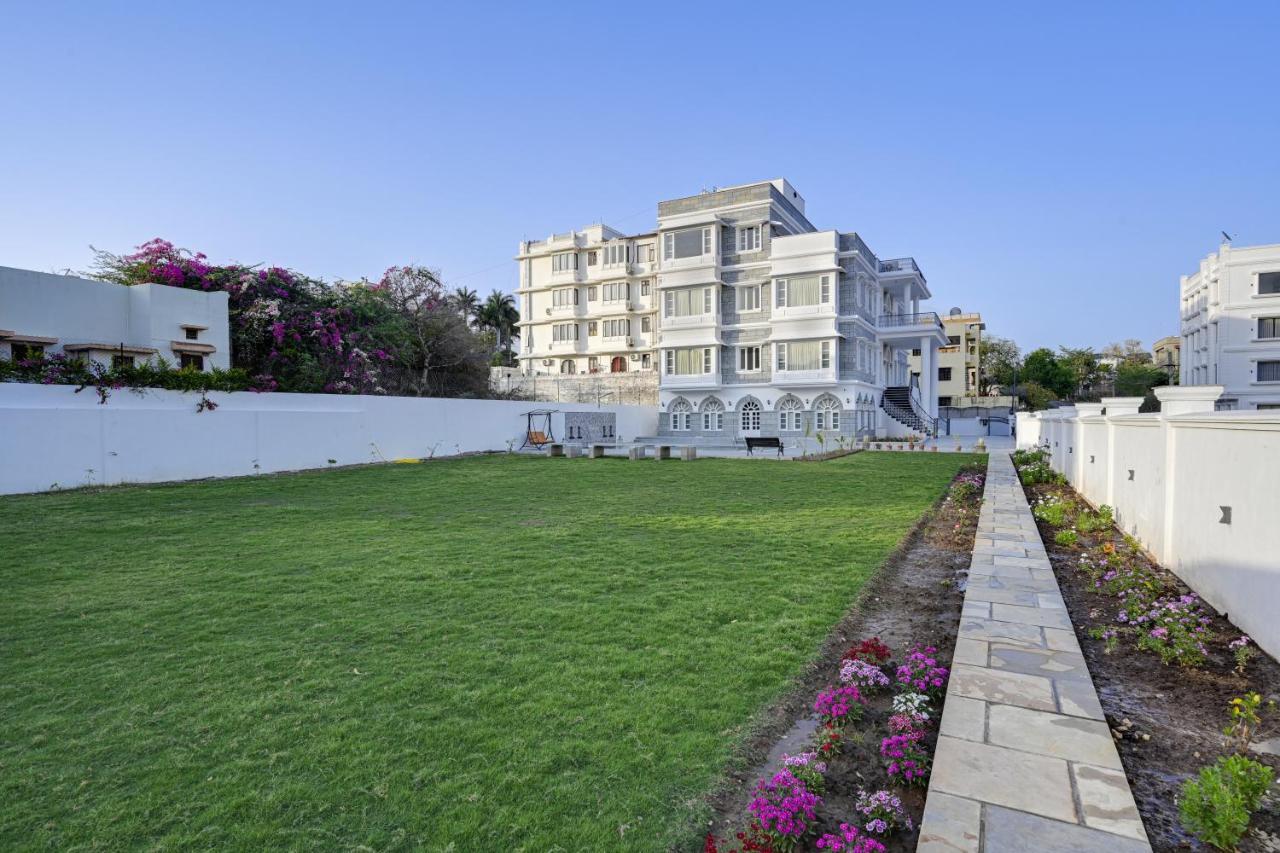 Hotel Boheda Manor - Luxury Retreat à Udaipur Extérieur photo