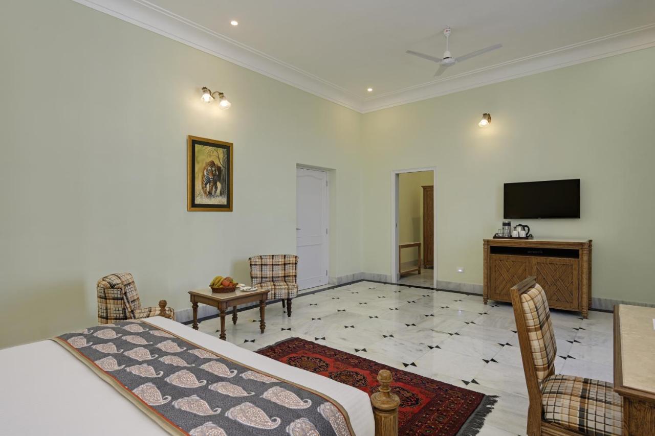 Hotel Boheda Manor - Luxury Retreat à Udaipur Extérieur photo